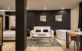 Suite 1907 Oviedo Low Cost